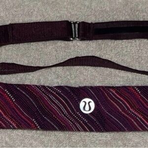 Lululemon headband ( 2 )